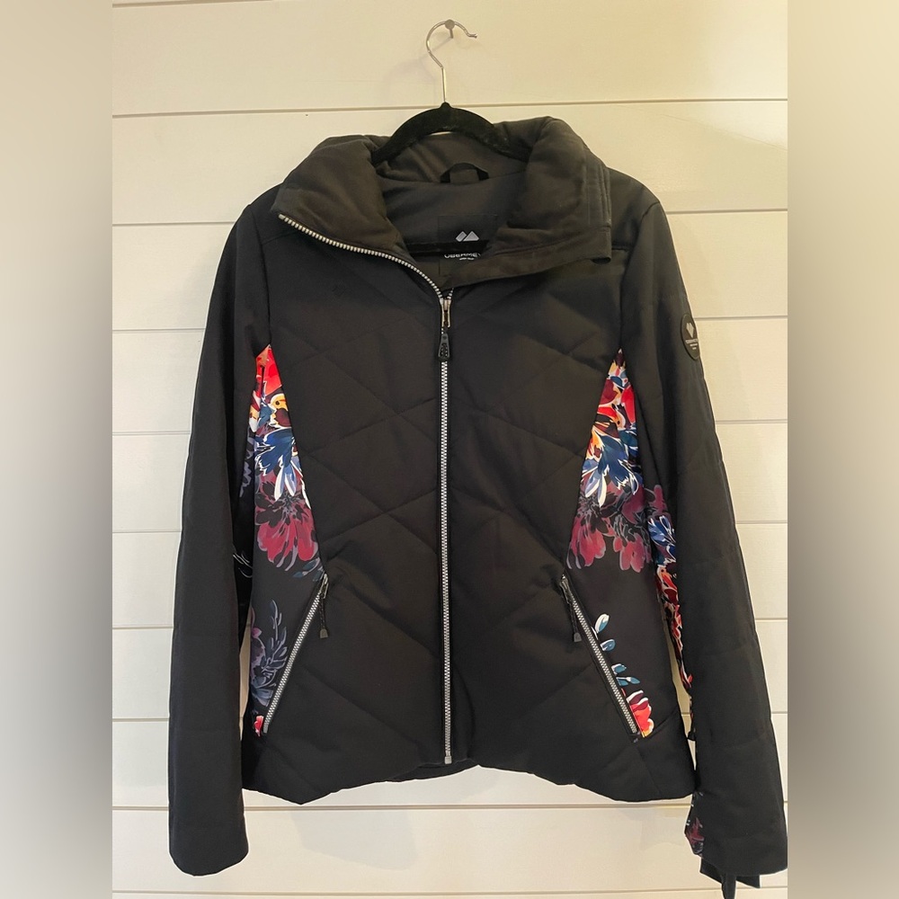 Obermeyer Women’s Winter Ski Coat Size 10 Like New!